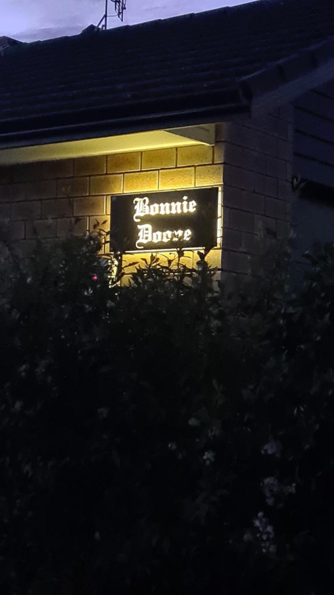 Hotel Bonnie Doone Te Awamutu Exteriér fotografie